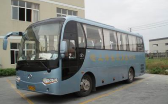 大巴33座